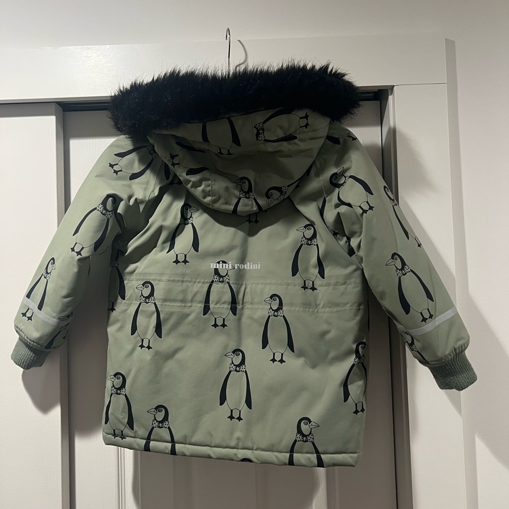 Mini Rodini Kids Penguin Print Jacket - Green. Size 116/122. US size 5-7 yrs. - Picture 7 of 8